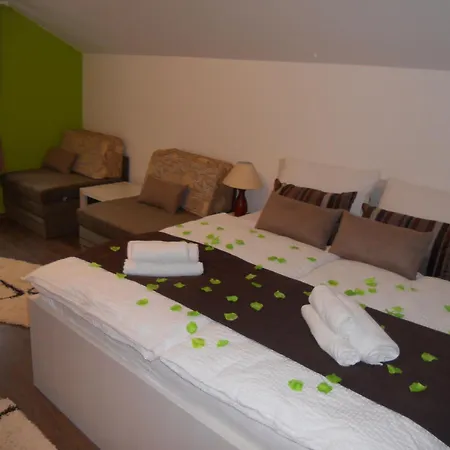 Pensjonat Apple Line Appartments 4*