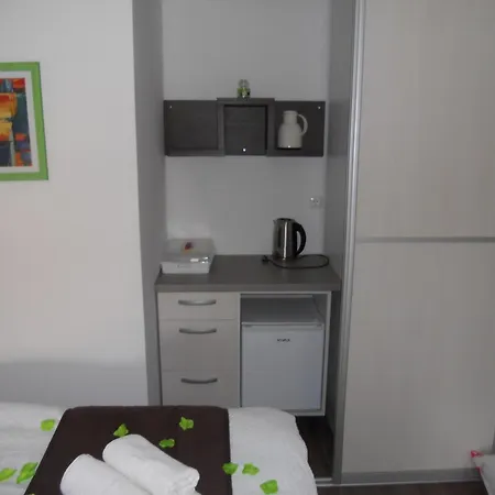 Pensjonat Apple Line Appartments 4*