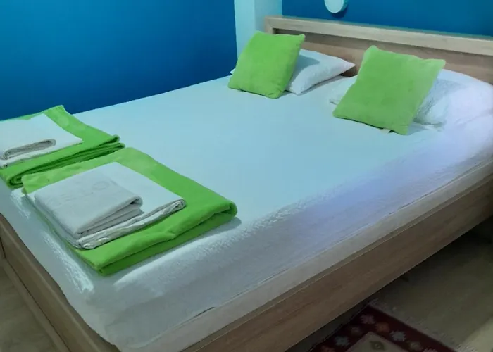 Apple Line Appartments Πανσιόν Μόσταρ