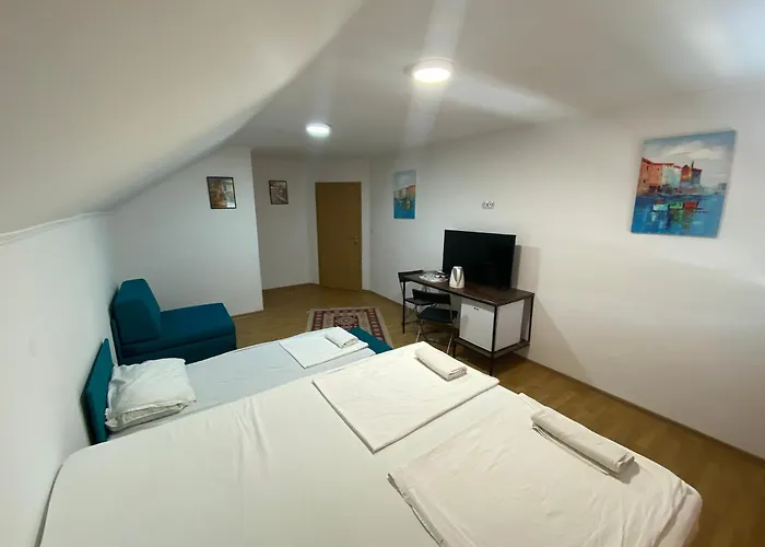 Apple Line Appartments