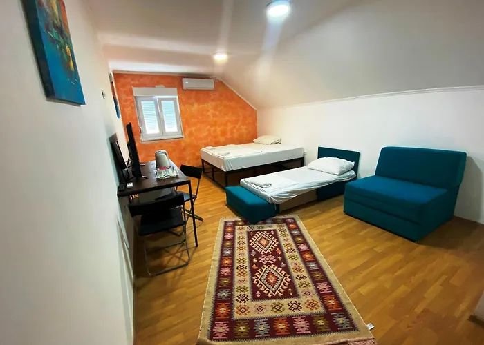 Apple Line Appartments Πανσιόν 4*