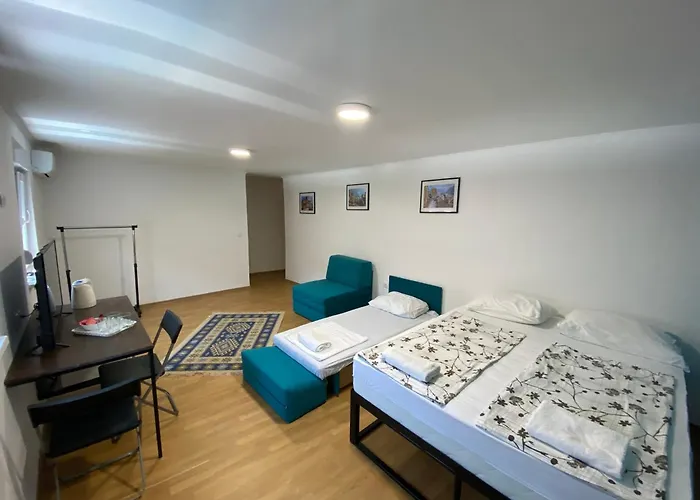 Πανσιόν Apple Line Appartments